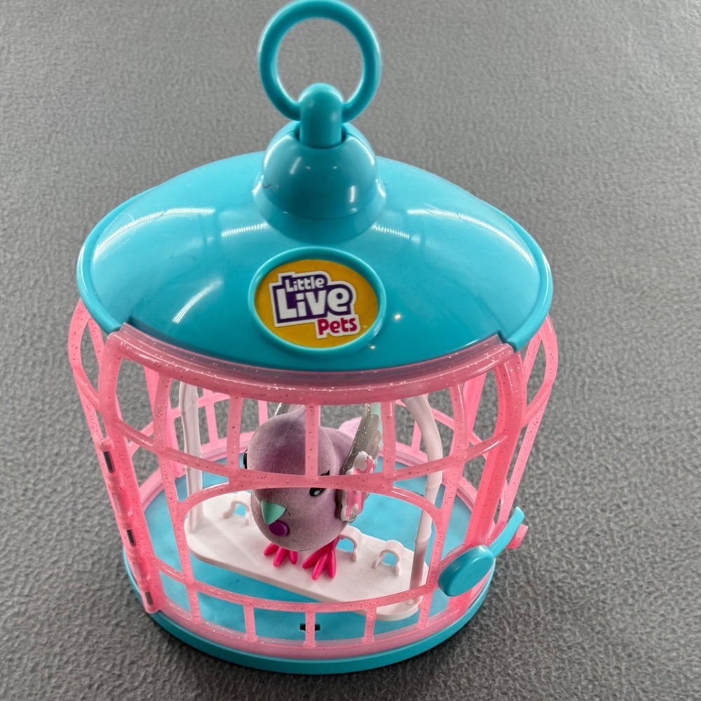 Little Live Pets Bird Cage Toy Kids Pink Interactive Flocked imaginative Pretend